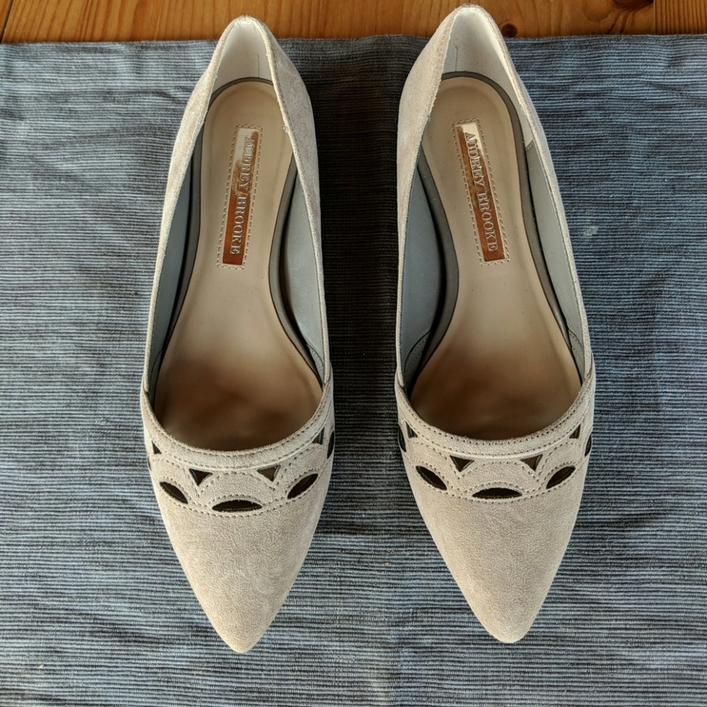 NWT Audrey Brooke Flats